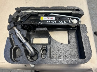 Mini r56 набір ремонтний колеса куліса 6795816 фото №1