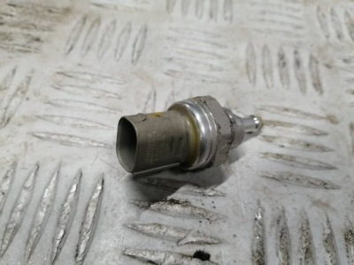 Renault trafic iii 1.6 biturbo датчик тиску вихлопних газів 223650901r фото №1