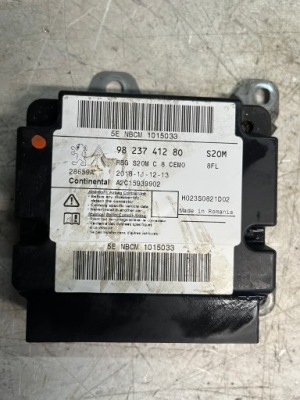 Датчик модуль подушек peugeot partner iv berlingo proace combo e исправный фото №1