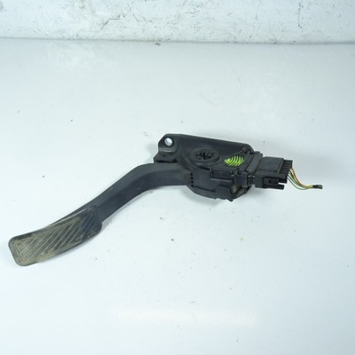 Ford tourneo courier 1.5tdc педаль газа 8v219f836ac фото №1