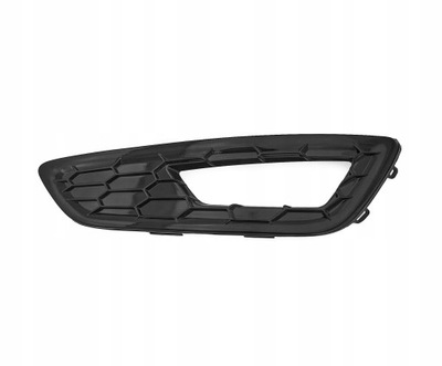 Ford focus 14-18 решітка бампера фото №1