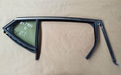 Рамка стекло дверь правый задняя opel astra v k 2015r фото №1