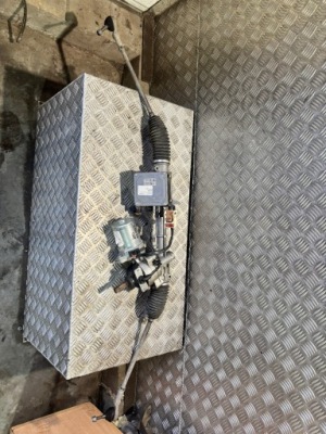 Трансмісія рейка рульова renault twingo iii 3 smart 453 490012032r фото №1