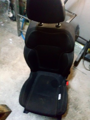 Renault megane iv сиденье правый перед фото №1