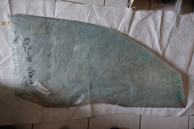 Скло права mazda demio фото №1