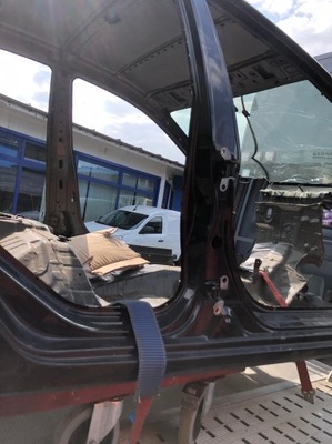 Honda insight 09-14 блок двигуна b поріг правий фото №1