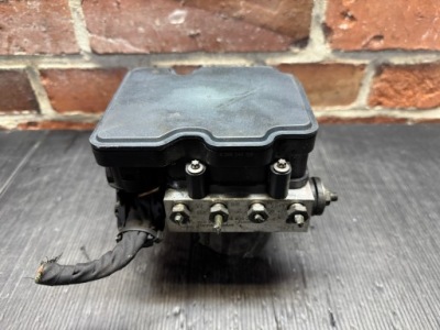 Mercedes sprinter насос abs 0265956033 a9069002502 фото №1