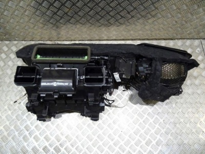 Mercedes w205 обігрівач повітродувка a2058300060 фото №1