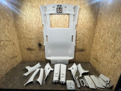 Idealna kpl. стеля люк + стійки + лампа mercedes w167 gle suv фото №1