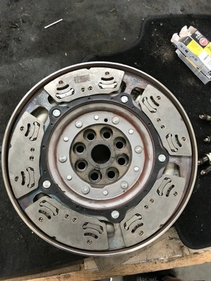 Bmw x2 f39 1.5 двухмассовый маховик сцепление демонтаж 865563806 фото №1