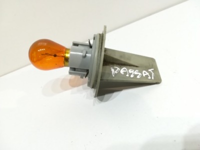 Вкладиш цоколь лампочка задній vw passat b5 fl фото №1
