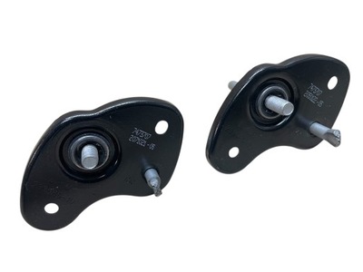 Засувки замка капот лівий + правий комплект bmw 4 g26 фото №1