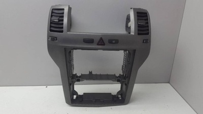 Решітка обдув середня рамка радіо zafira b eu фото №1