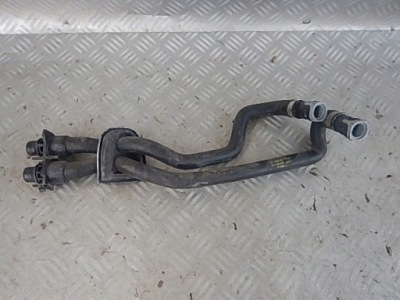 Volvo оригінальний номер 30680912 труба води патрубок радіатора фото №1