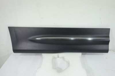 Молдинг двері задній права mercedes glb w247 фото №1