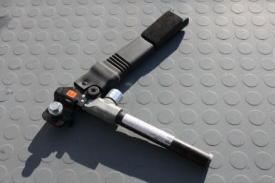 Натяжитель натяжитель поперечина левый перед ssangyong tivoli фото №1