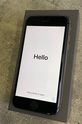 Apple iPhone 8 64 GB szary space grey