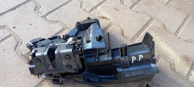 Замок правий перед ford focus 06r sedan фото №1