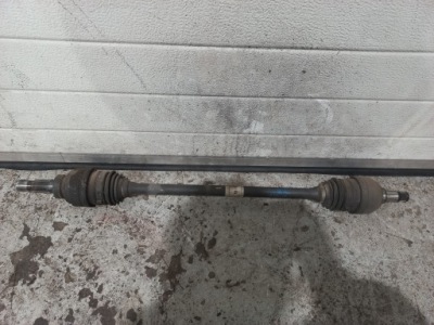 Приводной вал задняя правая mercedes gla w156 x156 фото №1