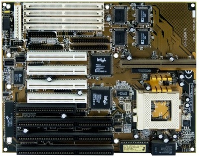 GIGABYTE GA-586ATV REV.1A SOCKET 7 SIMM ISA PCI