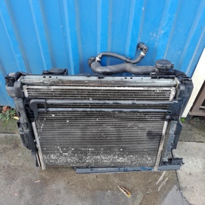 Bmw 3 e46 1.8b радіатор води вентилятор комплект фото №1