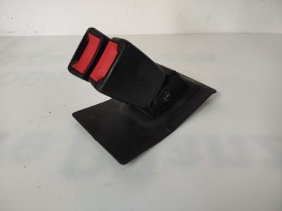 Кліпса поперечина безпеки середня mini cooper r50 5321261 фото №1