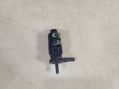 Volvo c30 v50 помпа омивача ксенон фото №1