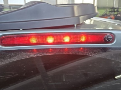 Третье  фонарь  стоп стоп-сигнал suzuki vitara 2 3 2015- фото №1