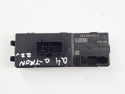 Audi q4 sportback e-tron 2022r блок керування модуль кришки фото №1