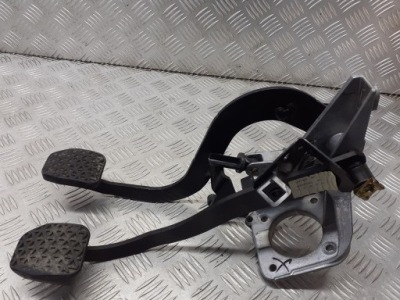 Педалі комплект bmw x3 e83 2.0 d 3331335 фото №1