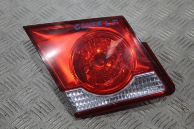 Лампа крышки левый задняя chevrolet cruze фото №1