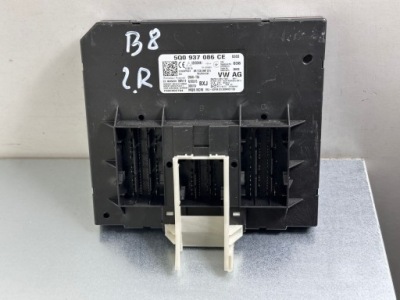 Volkswagen passat b8 2020 модулі комфорту фото №1