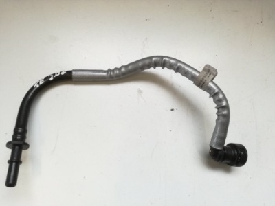 Шланг топлива g4d3-9t518-ab jaguar xe x760 2.0 d фото №1