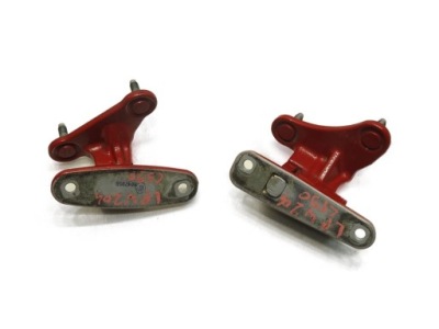 Петля петлі двері лівий перед c590 mercedes w204 a047058 фото №1