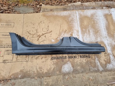 Skoda octavia iv поріг правий блок двигуна коліно фото №1