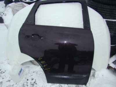 Nissan qashqai j10 дверь задние правое задняя фото №1