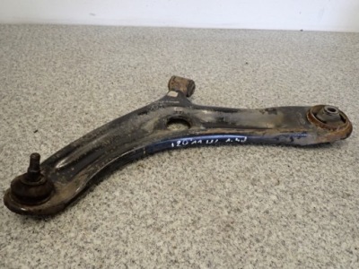 Hyundai i20 08-12 рычаг передний левый фото №1