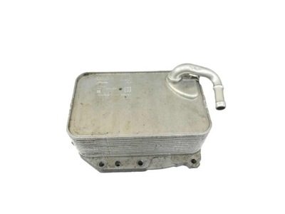 Радиатор масла 059117015k vw amarok 3.0 tdi фото №1