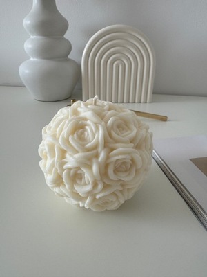 Świeca świeczka sojowa kula kwiaty róże handmade