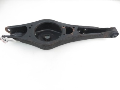 Важіль задній правий audi a3 8p фото №1