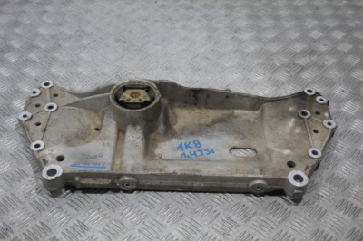 Підрамник підрамник підрамник перед vw scirocco 1k8 фото №1