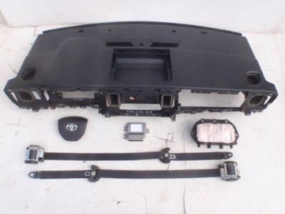 Toyota proace приборная панель приборная панель консоль подушки безопасности ремни фото №1
