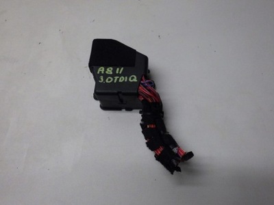 Коробка предохранителей audi a8 d3 3.0 tdi фото №1