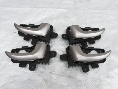 Ручка ручка hyundai i30 ii 12-17 фото №1