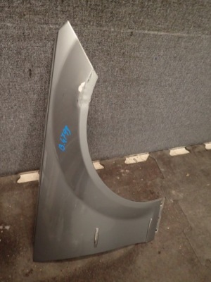 Крила перед правий mercedes c klasa w204 фото №1