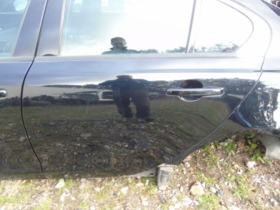 Двері ліва задня задні повний jaguar xe чорні фото №1