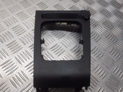 Рамка чехол рычага переключения передач переключения передач opel zafira b 13162583 фото №1