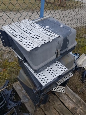 Mercede actros mp4 коробка основание аккумуляторов фото №1