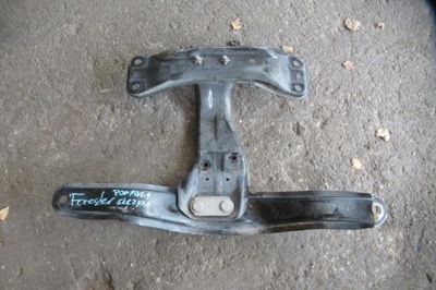 Subaru forester 2.0d кронштейн підпора коробки фото №1