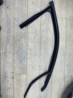 Молдинг прокладка дверь fiat правый перед 52144808 фото №1